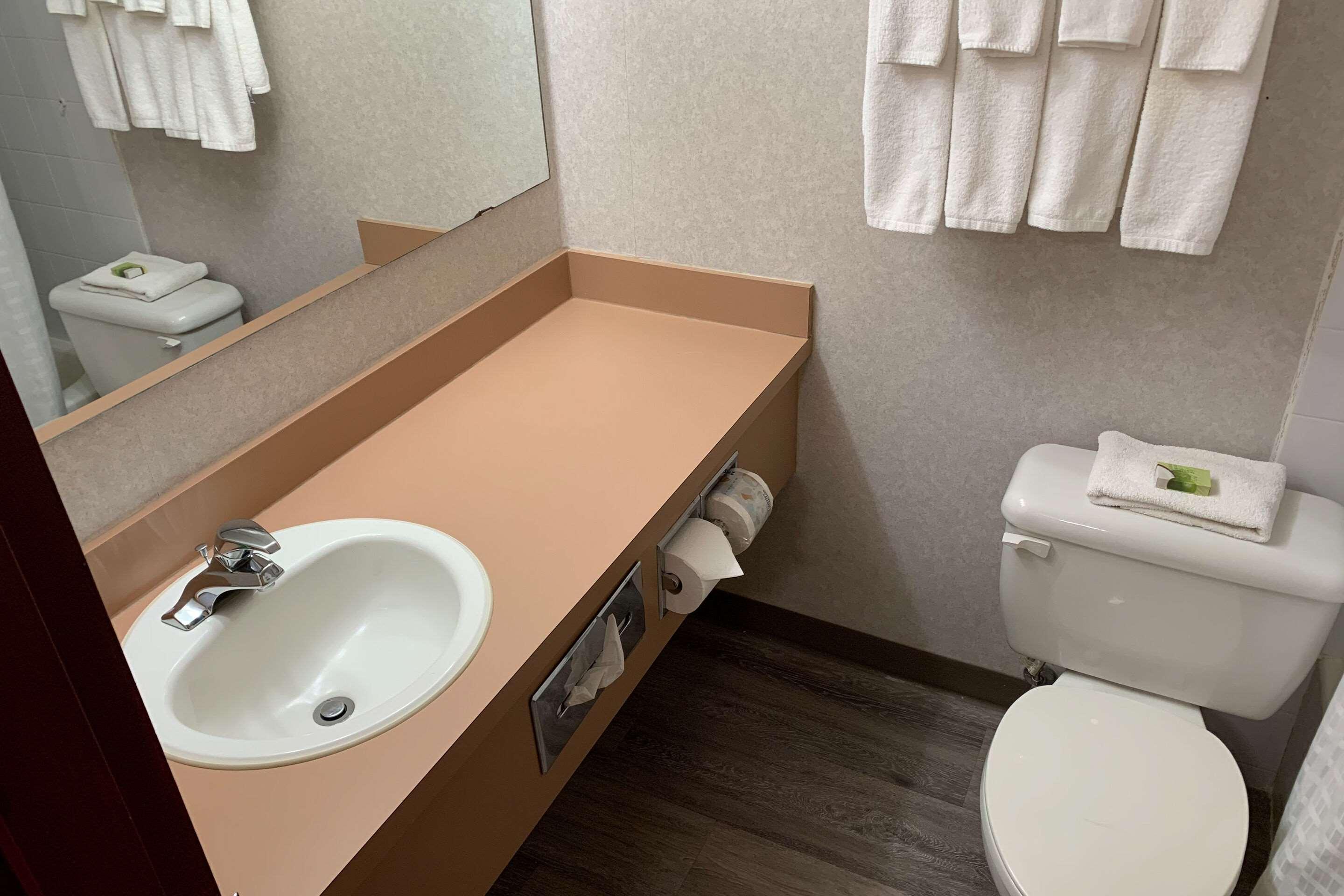Rodeway Inn Swansea Zewnętrze zdjęcie