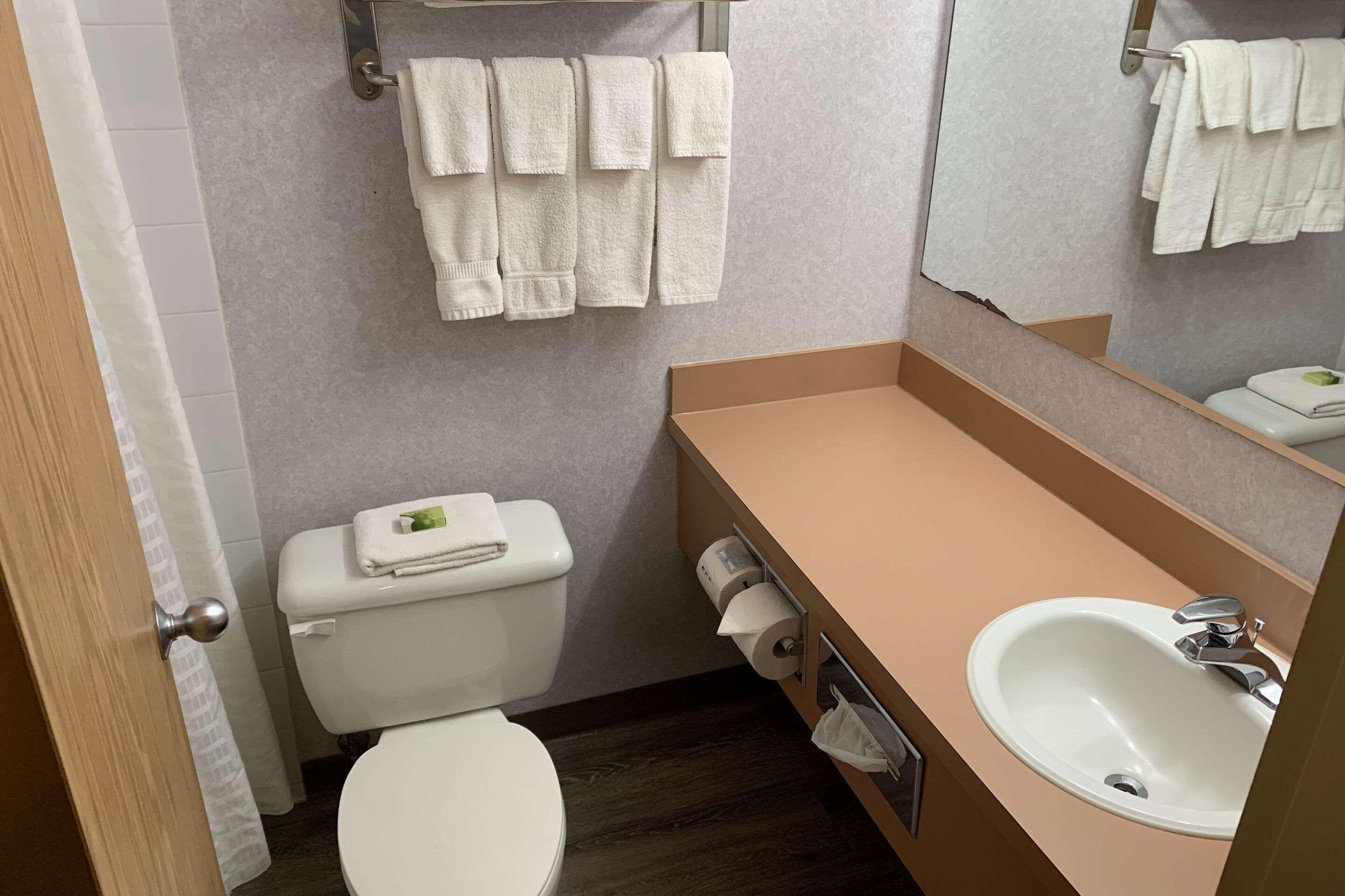 Rodeway Inn Swansea Zewnętrze zdjęcie